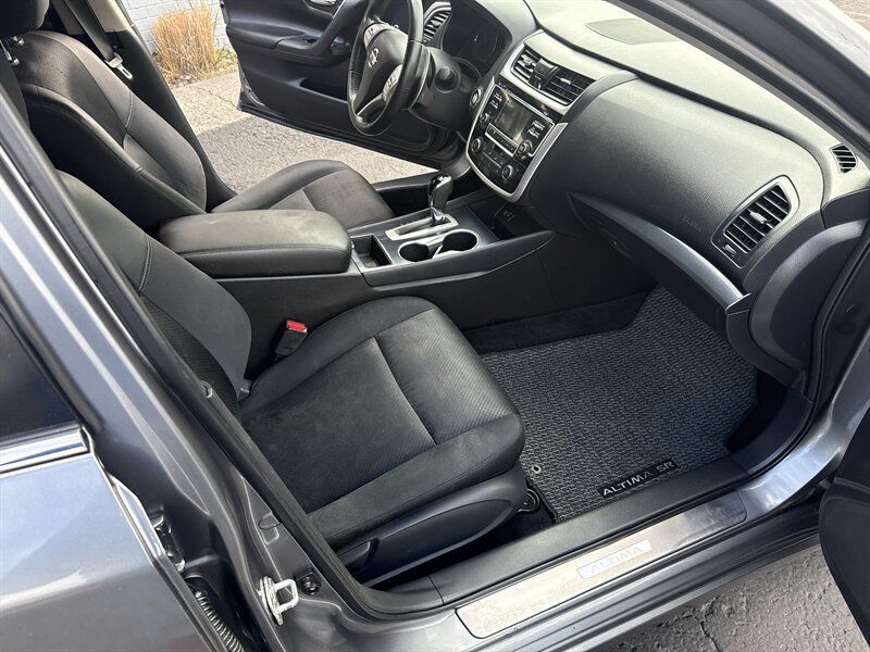 Used 2018 Nissan Altima 2.5 SR FWD image 20