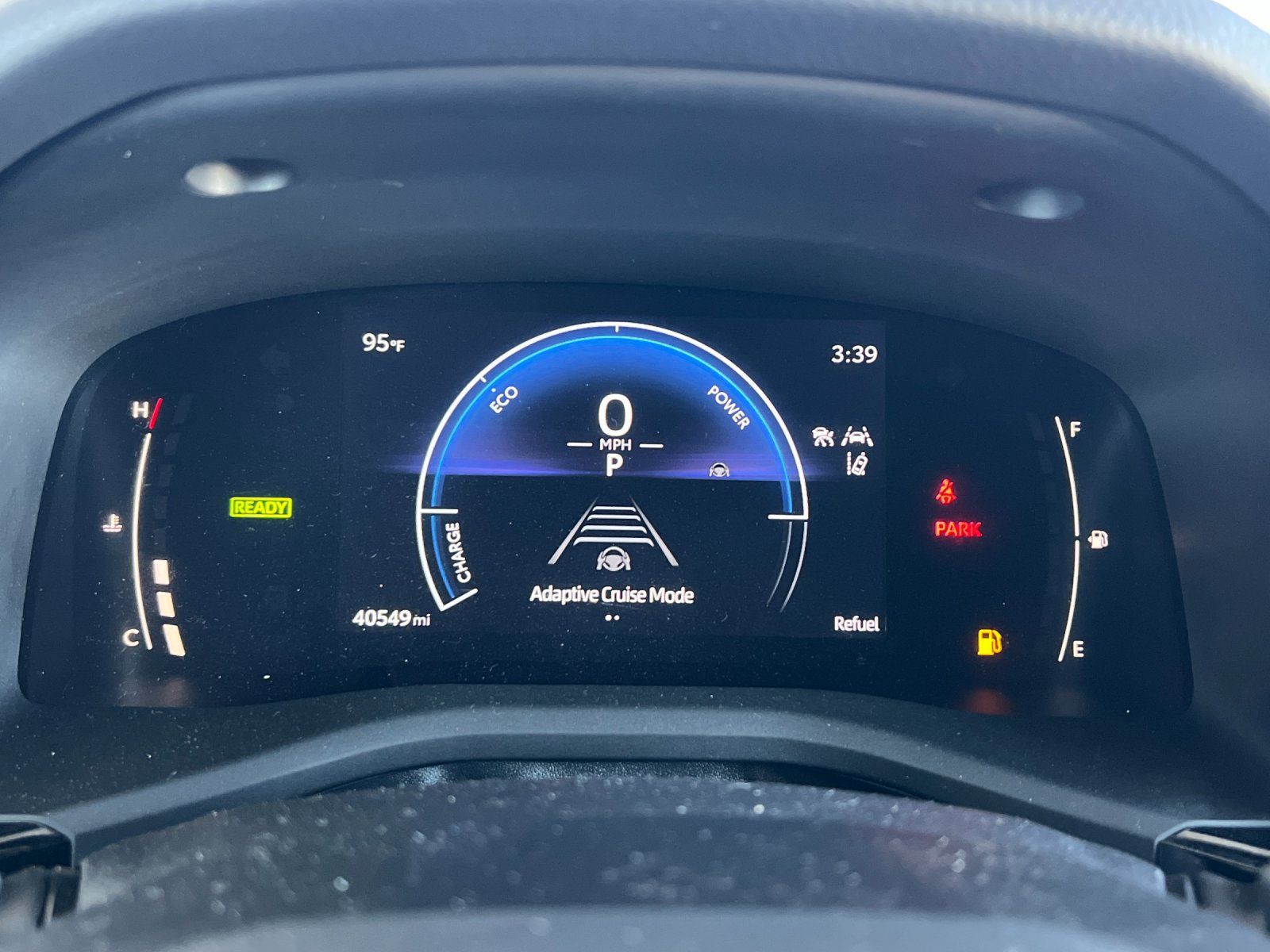 Used 2025 Toyota Camry SE FWD image 23