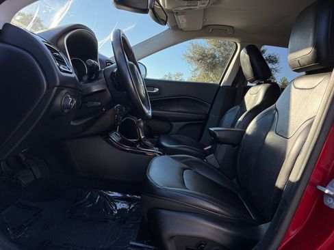Used 2019 Jeep Compass Limited image 16