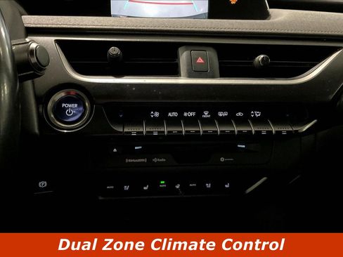 Used 2019 Lexus UX 250h w/ Premium Package AWD/4WD image 14