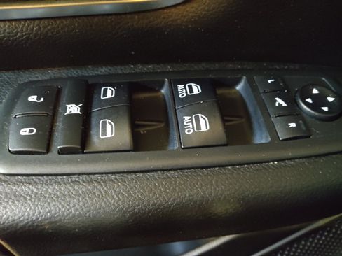 Used 2019 RAM 1500 Big Horn AWD/4WD image 27