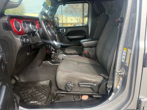 Used 2019 Jeep Wrangler Unlimited Rubicon image 9