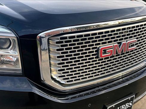 Used 2016 GMC Yukon Denali w/ Open Road Package image 37