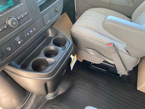 New 2026 Chevrolet Express 3500 w/ Power Convenience Package RWD image 17