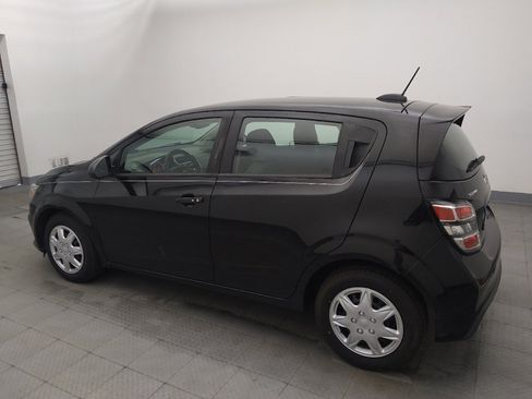 Used 2020 Chevrolet Sonic LT FWD image 3