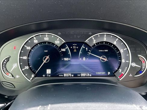 Used 2019 BMW 530i w/ Convenience Package RWD image 25
