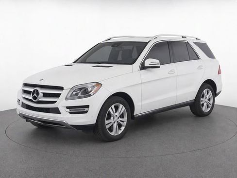 Used 2016 Mercedes-Benz GL 450 4MATIC image 8