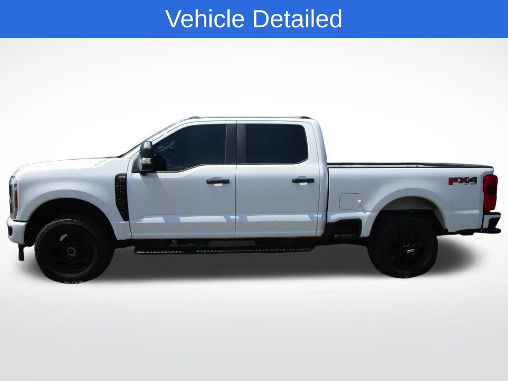 Used 2025 Ford F250 XL w/ STX Appearance Package AWD/4WD image 3