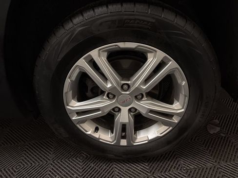 Used 2018 GMC Terrain SLE w/ Driver Convenience Package AWD/4WD image 23