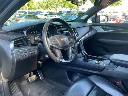 Used 2021 Cadillac XT5 Sportv w/ LPO, ONYX Package image 15