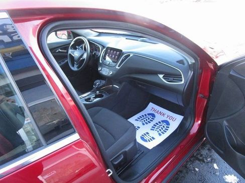 Certified 2024 Chevrolet Malibu LT image 21