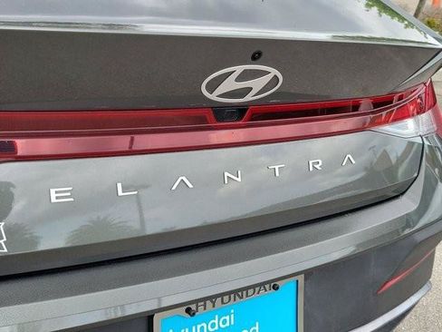 Certified 2024 Hyundai Elantra SEL FWD image 9