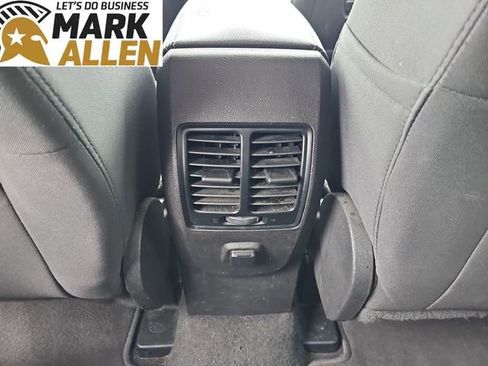 Used 2017 Ford Escape SE FWD image 20