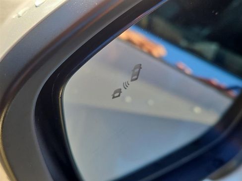 New 2025 Nissan Pathfinder SV w/ Black Appearance Package image 8