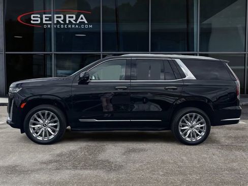 Certified 2024 Cadillac Escalade Premium Luxury w/ LPO, Floor Liner Package AWD/4WD image 2