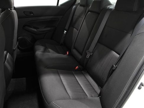 Used 2023 Nissan Altima 2.5 SV image 17