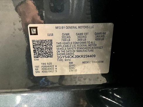 Used 2019 Cadillac Escalade Premium Luxury image 19