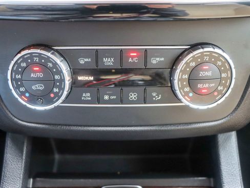 Used 2017 Mercedes-Benz GLS 450 4MATIC image 44