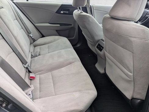 Used 2015 Honda Accord EX image 19
