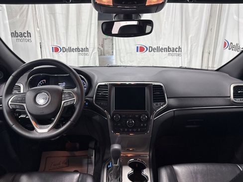 Used 2018 Jeep Grand Cherokee Limited w/ Trailer Tow Group IV AWD/4WD image 12