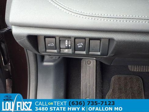 Certified 2024 Subaru Outback Limited AWD/4WD image 17
