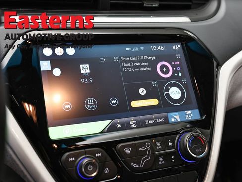 Used 2018 Chevrolet Bolt LT image 19