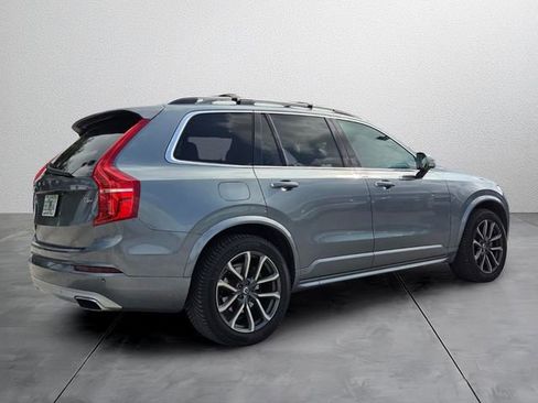 Used 2019 Volvo XC90 T6 Momentum w/ Protection Package Premier AWD/4WD image 4