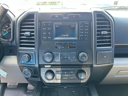 Used 2016 Ford F150 XL w/ Equipment Group 101A Mid AWD/4WD image 15