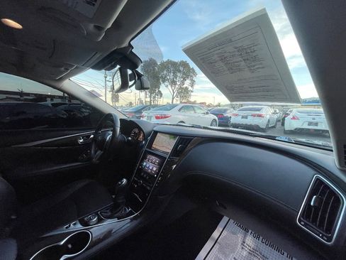 Used 2018 INFINITI Q50 Luxe w/ Cargo Package (L95) image 12