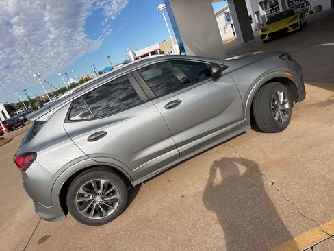 Used 2023 Buick Encore GX Select w/ Experience Buick Package image 2