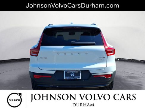 New 2026 Volvo XC40 B5 Plus w/ Protection Package Premier image 4
