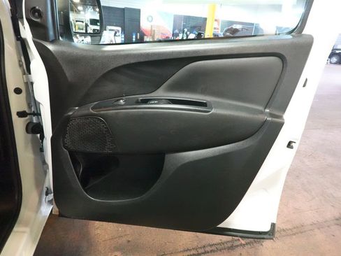 Used 2022 RAM ProMaster City Tradesman FWD image 15