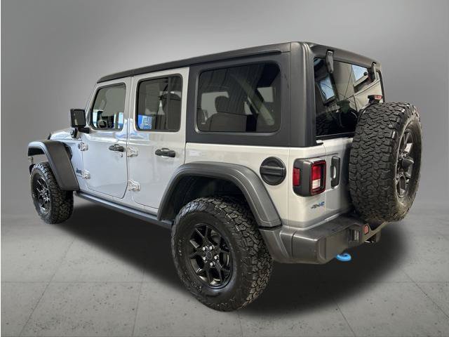 Used 2024 Jeep Wrangler Unlimited AWD/4WD image 3