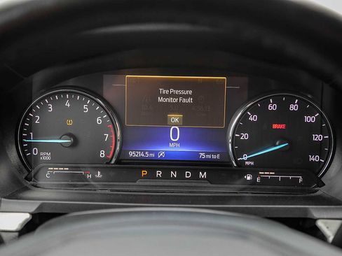 Used 2020 Ford Explorer XLT w/ Equipment Group 202A image 22