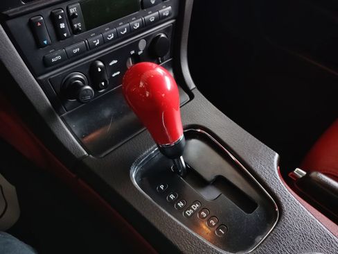 Used 2002 Ford Thunderbird RWD image 26