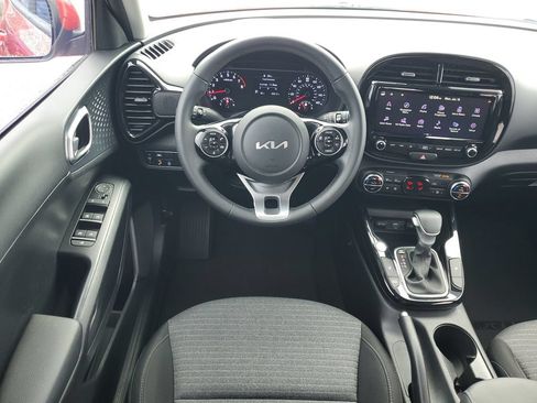 Used 2022 Kia Soul EX FWD image 26