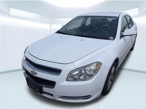 Used 2012 Chevrolet Malibu LT w/ Power Package image 2