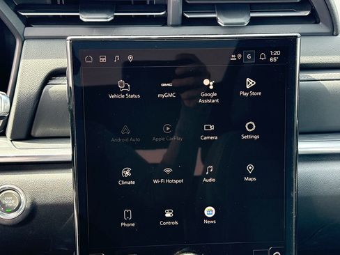 New 2026 GMC Terrain Elevation w/ Elevation Premium Package AWD/4WD image 24