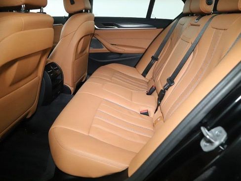Certified 2023 BMW 530e xDrive w/ Premium Package AWD/4WD image 15