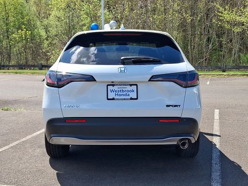 Certified 2024 Honda HR-V Sport image 6