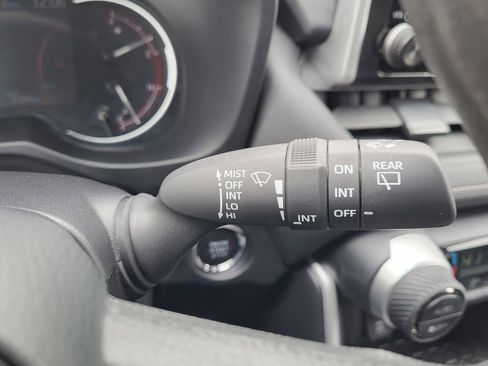 Certified 2025 Toyota RAV4 XLE image 32