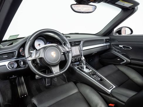 Used 2014 Porsche 911 Carrera 4S AWD/4WD image 4