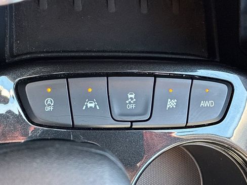 Used 2023 Chevrolet TrailBlazer LT w/ Convenience Package AWD/4WD image 19