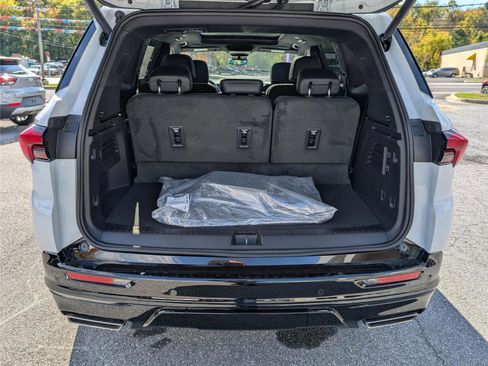 New 2026 Buick Enclave Sport Touring w/ Power Package image 11