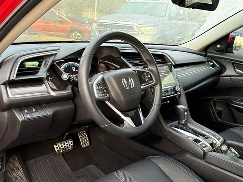 Used 2020 Honda Civic Touring image 10