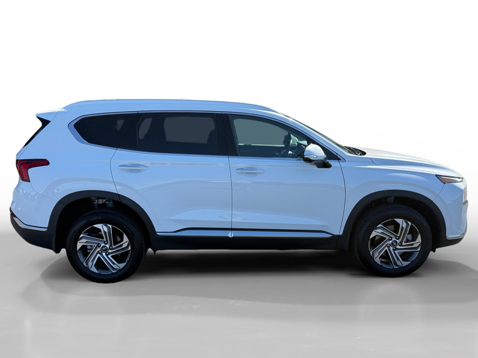 Certified 2023 Hyundai Santa Fe SEL w/ Premium Package AWD/4WD image 6
