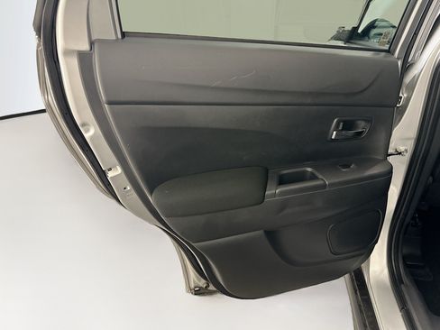 Used 2025 Mitsubishi Outlander Sport AWD image 26