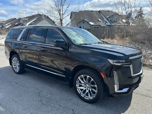 Used 2021 Cadillac Escalade ESV Premium Luxury w/ LPO, Radiant Package image 4