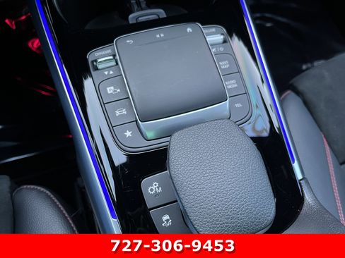 Certified 2021 Mercedes-Benz GLB 35 AMG 4MATIC image 30