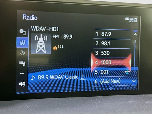 Used 2019 Lexus UX 200 F Sport image 21